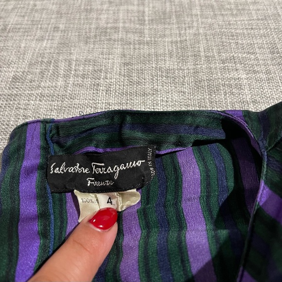 Salvatore Ferragamo blouse - Picture 4 of 6